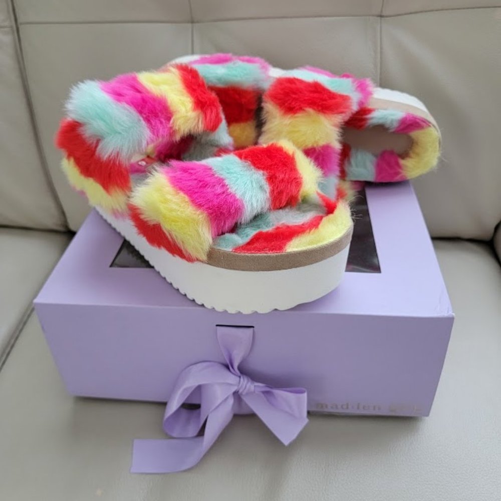 FURBEEE BRIGHT MUL (Madden Girl) 9